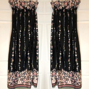 Sleeveless floral Maxi Dress